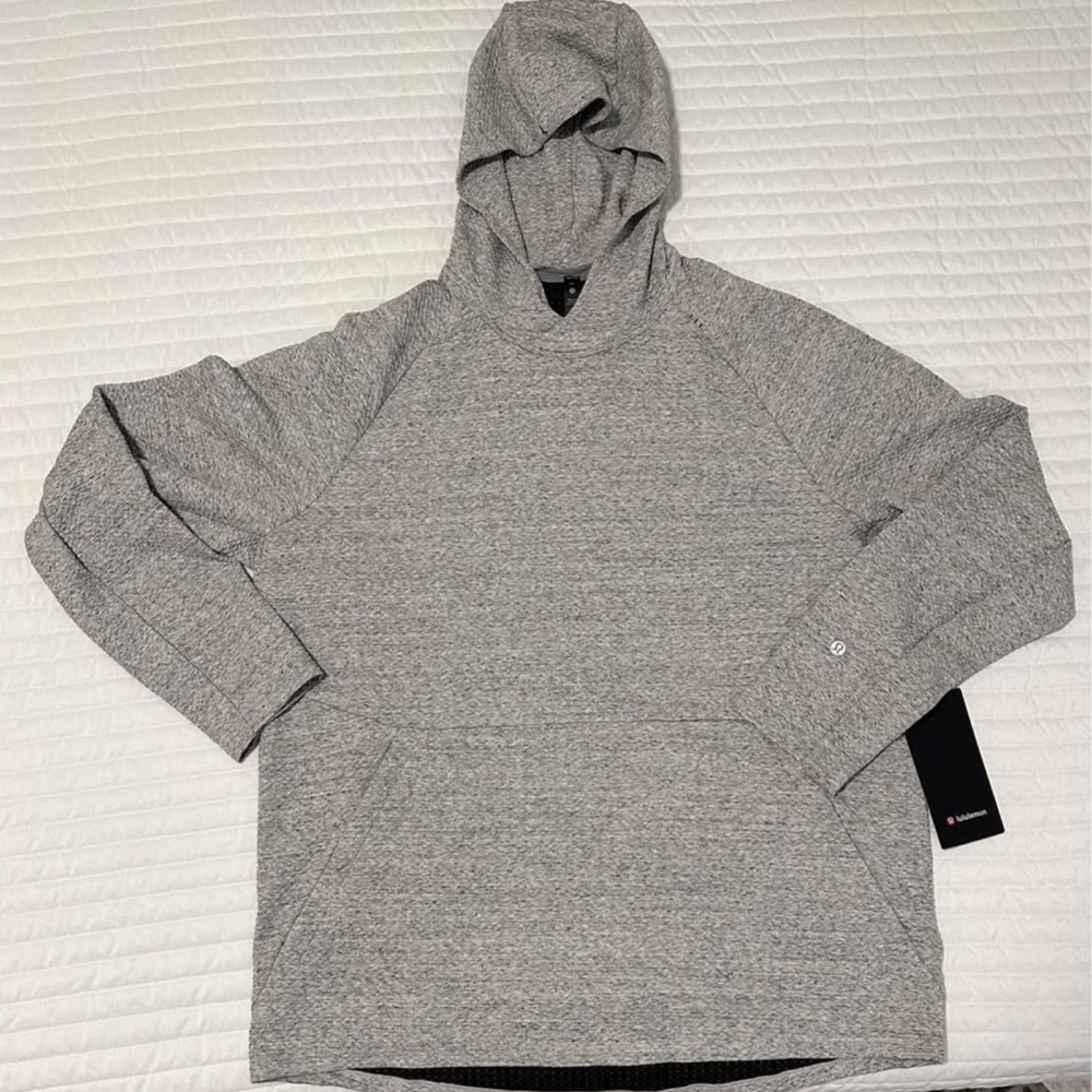 Men’s Lululemon At Ease Hoodie Size XL NWT